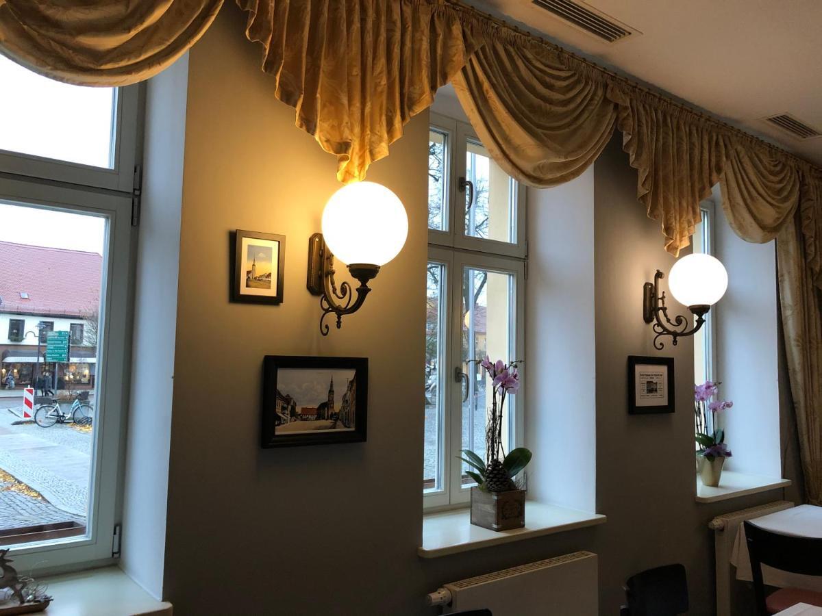 Hotel Und Restaurant Zum Deutschen Hause Lübbenau Eksteriør billede
